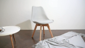 Kursi Cafe Kursi Makan Kursi Minimalis Kursi Kantor Kursi Belajar Kursi Eames Bangku Makan