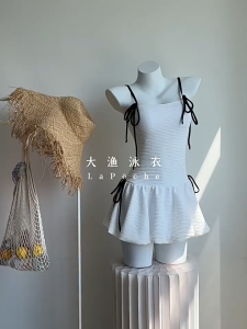 ชุดว่ายน้ำวันพีช สีขาว รุ่นใหม่ แฟชั่น สไตล์เซ็กซี่ ชุดไปทะเล 2460