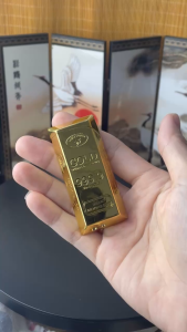 [HCM] Bật Lửa Gas Khè Hình Thỏi Vàng Độc Đáo