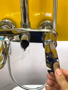 Bộ Sen vòi tắm Sen cây tắm đứng YAMATO 134 Tay Lá Cao cấp Củ Đồng Nặng - Hàng cao cấp bảo hành 5 năm