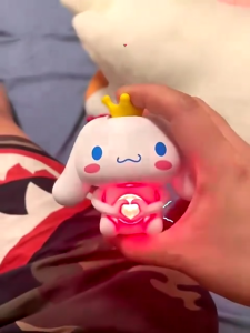 Hiasan Kamar Tidur Sanrio & Lampu Malam Melodi