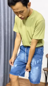 Celana Jeans Pendek Sobek Robek Denim Pria Laki2 Cowok Cowo Pinggang Karet Melar Tali Kolor Ukuran Jumbo Terbaru 2023 Warna Biru Navy Dongker Muda Thin Brown Cokelat