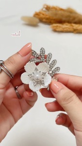 BROS ZILKA PREMIUM/ Bros Bahu Dagu Dada/ Aksesoris Hijab Cantik/ Beros Mutiara Logam/ Cat Eye Anti Karat/ Kado Souvenir / Kado Lucu