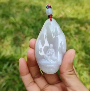 Full Lavender with green Natural Type A Jadeite Pendant Necklace Crafted as The Enlightenment Monk with certificate weigh 47.04 grams 66 * 37.8 * 11 mm (pendant66)