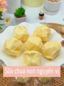 Bánh Sữa Chua Non Nguyên Vị giàu năng lượng giàu dinh dưỡng đóng gói tiện lợi phù hợp mọi lứa tuổi