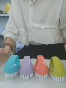 Shoe Washing And Laundry Brush / Multifunctional Portable Housework Hand Held Washing Clothes / Berus Cuci Kasut / Dobi / 多功能家居洗衣刷 糖果色刷子 洗衣物刷子 洗鞋刷