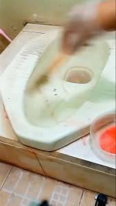 BUZZCLEAN TOILET CLEANER: Pembersih Kerak Kamar Mandi & Lantai Dinding WC