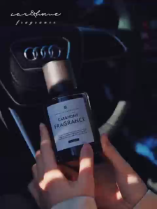 Car Air Fresheners160ml Car Perfume and  Long Lasts 180 DaysEssential Oil Fragrance AromatherapyPurify The Air Relax Mood for Car Office and Home5 Various Flavors DeodorantAir Fresh Purifier Car Interior Accessories Pewangi Kereta汽车香薰香水