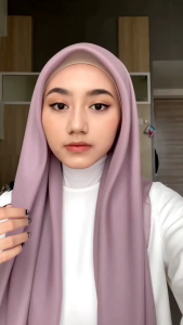 HIJAB SEGIEMPAT PARIS PREMIUM FULL JAHIT TEPI