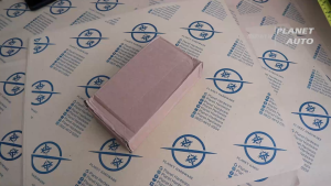 Charger Portable Aki Motor Mobil 12V 2A