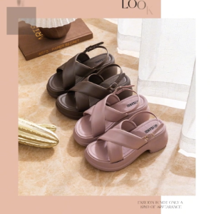 QZshop พร้อมส่ง รองเท้าผู้หญิงรัดส้น 5 สีให้เลือกเเต่งตัวง่าย มีสายรัดส้น สายไขว้เเมทช์ได้หลายชุด ทรงดูเรียบหรูดูเเพง ใส่สบายเเนะนําเลยรุ่นนี้