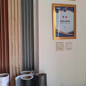PVC Sheet Stiker Pelapis Furnitur Lebar 122cm (Diecer kelipatan 25cm) Pengganti HPL Tebal Bertekstur dan Kuat Free Papercore