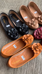Flat Shoes Wanita Terbaru & Sepatu Ballerina Cewek Kekinian