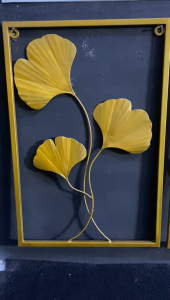 WALLDECOR HIASAN DINDING BESI FRAME METAL GOLD DAUN GINKO - Jamur 40x60