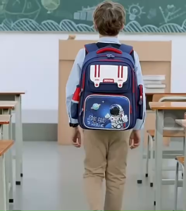 Balo chống gù siêu nhẹ cho bé trai bé gái tiểu học phản quang chống nước BL Medd hoạ tiết hoạt hình ( BL Medd )