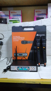 TOSUNRA URX8800 UHF PROFESSIONAL WIRELESS MICROPHONE