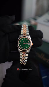 Jam Tangan Wanita Bonia Elegance B10550-3696 Green Printed Dial Dual Tone Stainless Steel Strap