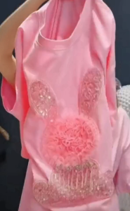 Kích thước lớn kim cương nổi bật thêu T-shirt tay ngắn của phụ nữ thời trang phong cách Hàn Quốc áo rộng