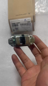 Dẫn hướng cánh cửa Kia Morning. Thanh hãm cửa Morning 2012 - 2016