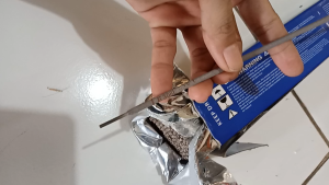 weldmax kawat las stainles E316L ELEKTRODA STAINLESS MMA