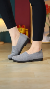 MOVES MALAYSIA kasut perempuan women breathable soft soled shoes loafers