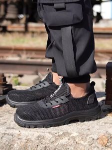 รองเท้าป้องกันแรงงานฤดูร้อน รองเท้านิรภัยป้องกันการชนและป้องกันการเจาะของผู้ชาย รองเท้าป้องกันระบายอากาศ น้ำหนักเบา สบาย พื้นแข็ง ทนต่อการสึกหรอ