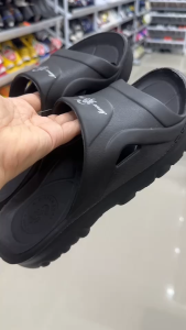 12 รองเท้าแตะแบบสวม ใส่ได้ทั้งหญิงและชาย Size 36-44. รุ่น MP 522 สี ดำ รองเท้าเบา ใส่สบาย ทนทาน Size 36-44