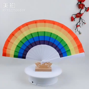 Quạt cầu vồng Rainbow cầm tay bằng nhựa giá rẻ sang trọng M93