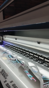 Striping Transparan Vario 125/150 Led Old Tahun 2017 Variasi CLICK Rainbow - SVESP-UV - GSI