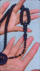 Tasbih Kayu Galih Kelor Hitam Tenggelam di Air Ukuran 10mm Isi 99 Butir - Muslim Motif