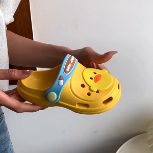 Gigicloud Kids Cute Clogs Cartoon Sandals Children Lightweight Slip-on Beach Pool Shower Indoor Outdoor Slippers For 2-5 Years
