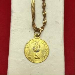 สร้อยคอทองเหลืองโบราณลายดิสโก้ห้อยเหรียญ ความยาว 18 นิ้ว งานดิบไม่ชุบ รูปถ่ายจากสินค้าจริง พร้อมส่ง