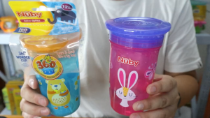 [ 10411 ] Ca uống nước Nuby 360 độ chống tràn dung tích 300ml ( 12m+ )
