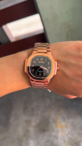 SENKQ นาฬิกาผู้ชาย นาฬิกาผู้หญิง กันน้ํา หน้าปัดดิจิตอลทรงสี่เหลี่ยม สีโรสโกลด์ แฟชั่น รุ่น G33