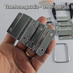 01 Bản lề 8 lỗ kích thước 50 x 85mm dùng cho tủ âm thanh thùng dây thùng đèn beam âm thanh.