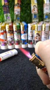 ไฟแช็คแก๊ส ไฟแช็คยุค90 แก๊สฟู่ต้านลม ไฟสีแดง สินค้าจัดส่งในไทย สินค้าตัวเปล่าไม่มีสารไวไฟ