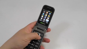 Samsung ปลดล็อคแบบดั้งเดิม C3595กระดุมขนาดใหญ่3G WCDMA สีดำโทรศัพท์มือถือแบบฝาพับ