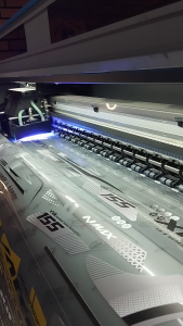 Stiker Striping Transparan NMAX & Variasi Desain Racing Model Sederhana Minimalis