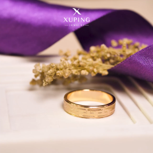 Xuping Cincin Lapis Emas Motif Baris Mata Bulat Cantik 0121250250