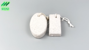 Đá bọt biển chà chân loại bỏ tế bào da chết và làm mềm da chân gót chân