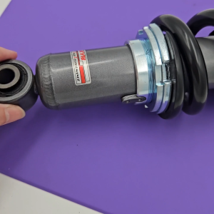 KAYABA KYB YAMAHA Y125Z MONOSHOCK MS 1046 (B) BLACK HITAM SHOCK ABSORBER ADJ 100% ORI KYB