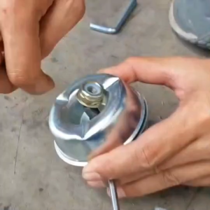 หัวเอ็นตัดหญ้า อลูมิเนียม รุ่นใหม่ น๊อตด้านข้าง ทรงสูง เครื่องตัดหญ้า ใส่ได้กับทุกรุ่น