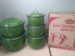 Panci gantung Hijau Susun 5 (16 18 20 22 24.) / Timbangan / Enamel