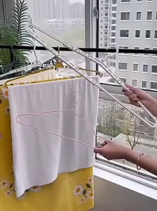 ไม้แขวนเสื้อผ้า ปรับความยาวได้ ไม้แขนนเสื้อ ไม้แขวนผ้าเช็ดตัว ไม้แขวนผ้าปรับความยาวได้