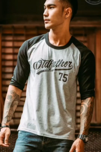 เสื้อแขนสามส่วน เสื้อแขนสามส่วนผู้ชาย เสื้อแขนสามส่วนวินเทจ เสื้อไหล่สโลป แขน 3 ส่วน เสื้อยืด เสื้อยืดวินเทจ Vintage. ( รหัสสินค้า T 22 ) Man Clothing