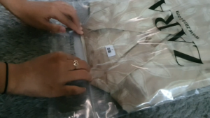 Isi 50 Pcs (Size 30 x 38+7cm) Plastik ZARA Kantong ZARA Plastik H&M Plastik Uniqlo Plastik Klippound Plastik Custom