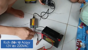 Bộ kích điện 12VDC sang 220VAC 220W EASTERN STAR chuyển đổi DC 12V thành AC 220V