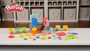 Play-Doh Stamp & Saw Tool Bench Playset Construction Toys for Boys & Girls 3 Years & Up Kids Arts & Crafts