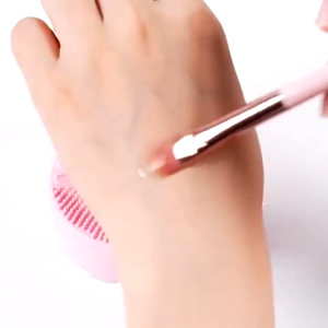 Alat Pencuci Kuas Makeup Bentuk Kartun Pembersih Make Up Brush Pembersih Kuas Make Up Cleaner Cartoon Makeup Brush Cleaning Tool SH F19