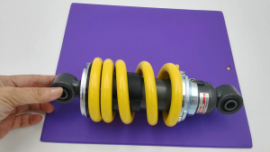 KAYABA KYB YAMAHA LC135 V1 V2 V3 V4 V5 V6 V7 MONOSHOCK ABSORBER ADJUSTABLE MS1044 YELLOW 100% ORI